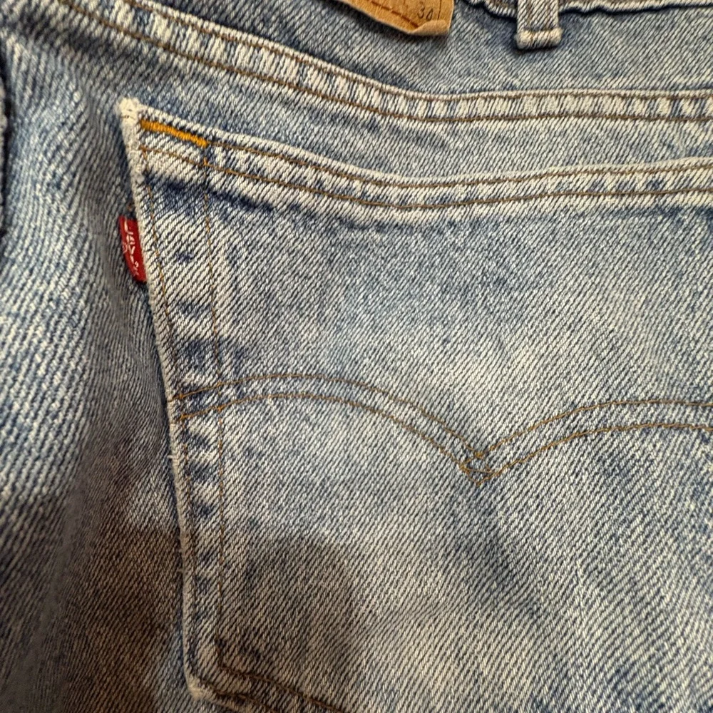 Levi’s 550 Relaxed Fit Straight Leg Jeans Size 38x34 Mens Blue Denim
